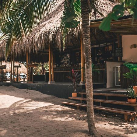 Los Hermanos Beach Hostal Guachaca Dış mekan fotoğraf