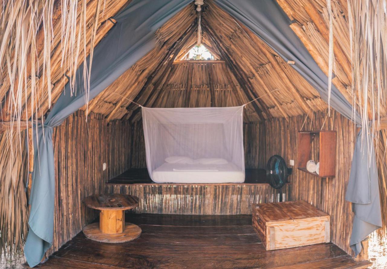 Los Hermanos Beach Hostal Guachaca Dış mekan fotoğraf